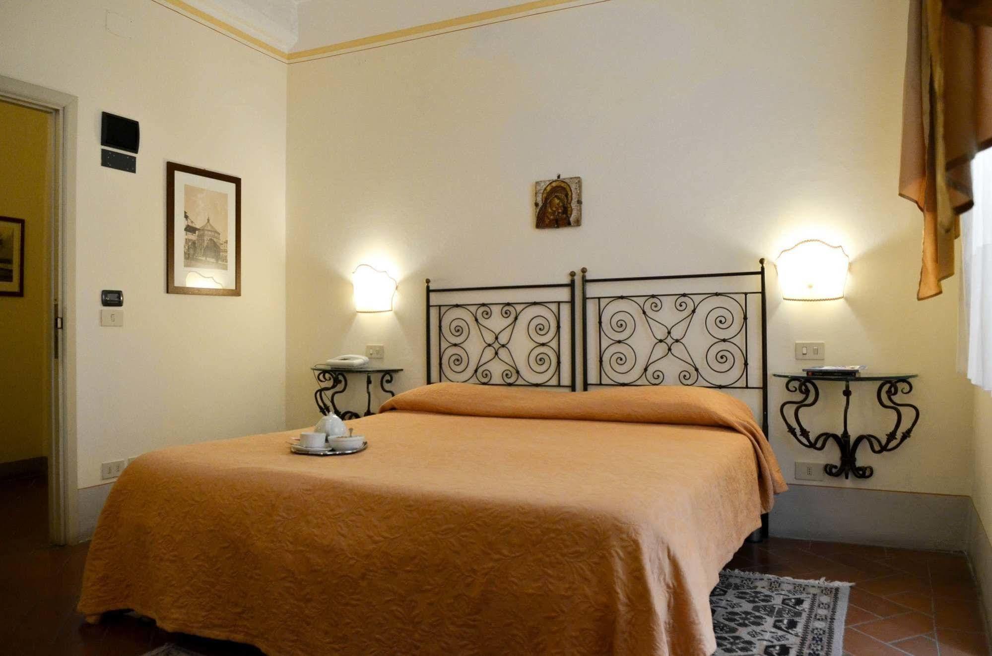 B&B Piccolo Hotel Cortona Buitenkant foto